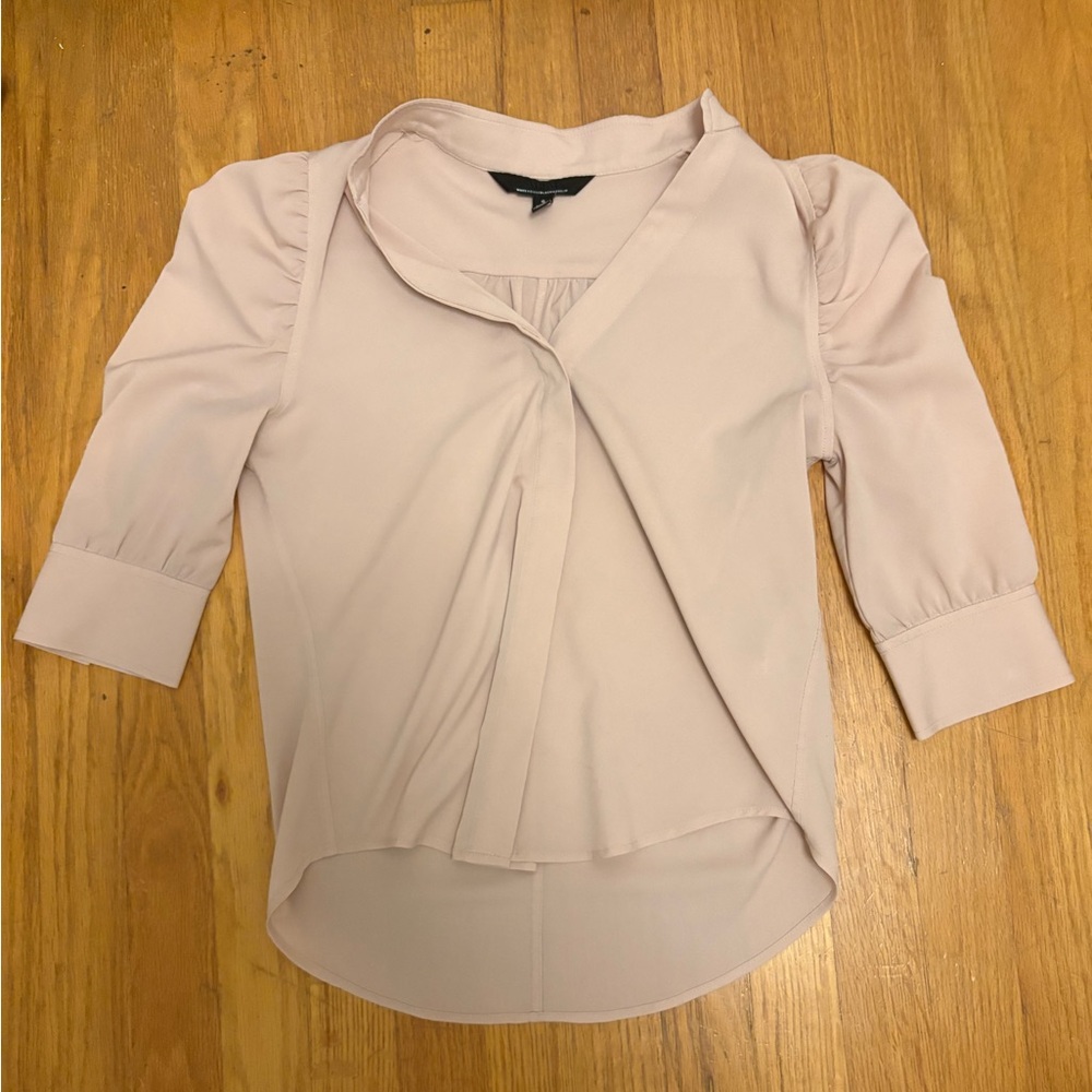 🐷 White House Black Market Blush Women's Blouse 🐷